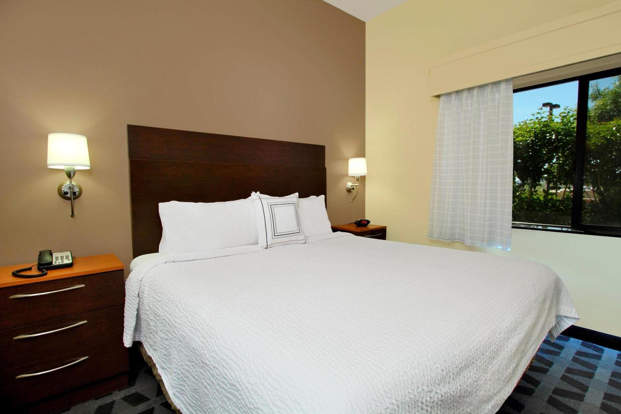 Towneplace Suites Сент-Джордж Экстерьер фото